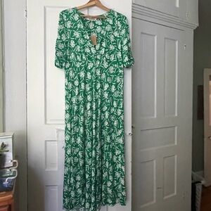 Boden Green V-Neck Short Sleeve Maxi Sundress